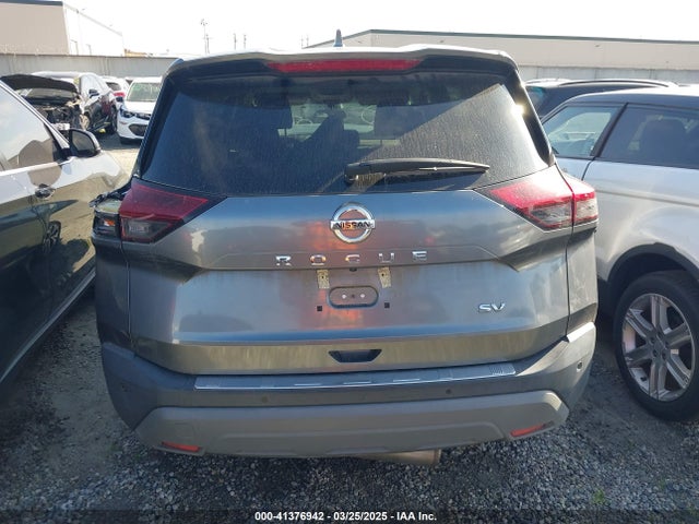 5N1AT3BAXMC836160 Nissan Rogue Sv Fwd