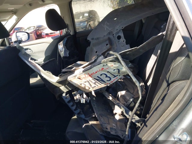 5N1AT3BAXMC836160 Nissan Rogue Sv Fwd
