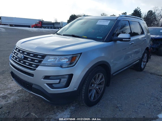 Ford Explorer Limited 2017 1FM5K8F89HGD80725 Image 2