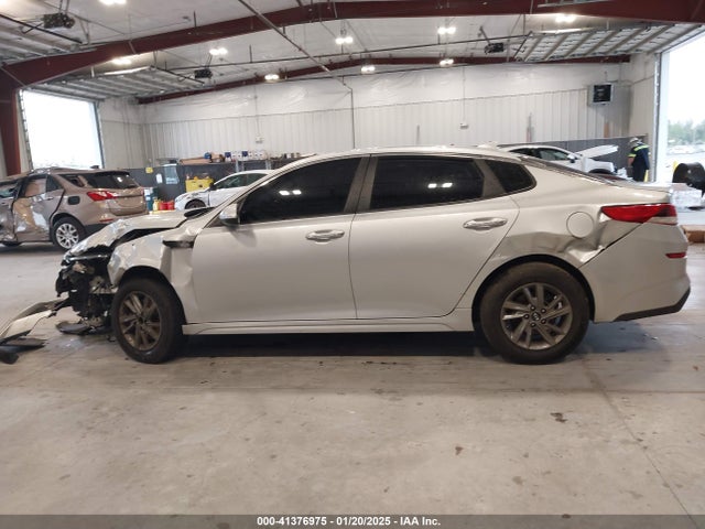 5XXGT4L37LG391573 KIA Optima Lx