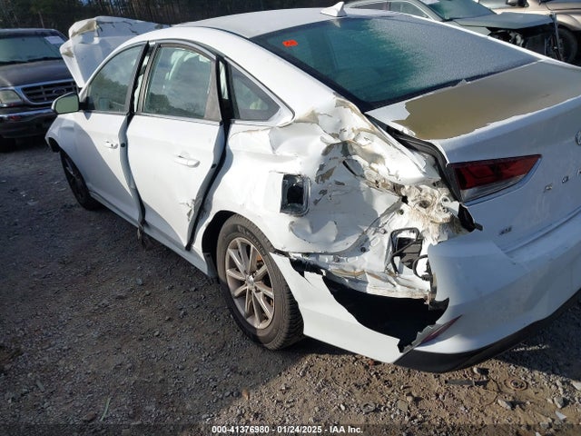5NPE24AF9JH699238 Hyundai SONATA SE