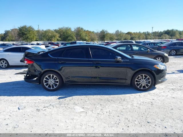 3FA6P0HD1HR298489 Ford FUSION SE