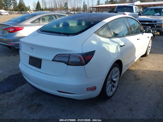 2023 TESLA MODEL 3 5YJ3E1EA2PF448385 Photo 3