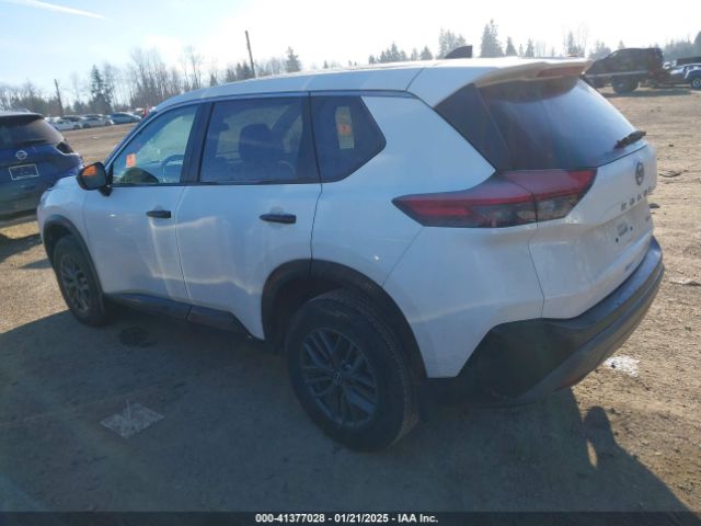 5N1BT3AB5PC677079 Nissan Rogue S Intelligent Awd