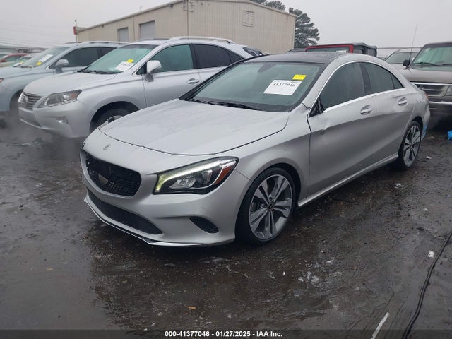 Mercedes-Benz CLA 250 2019 WDDSJ4EB6KN722477 Image 2