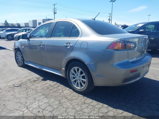 2013 MITSUBISHI LANCER JA32U2FU5DU007347 Photo 2