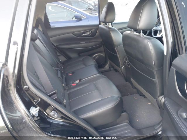 JN8AT2MV6HW020697 Nissan Rogue Sl