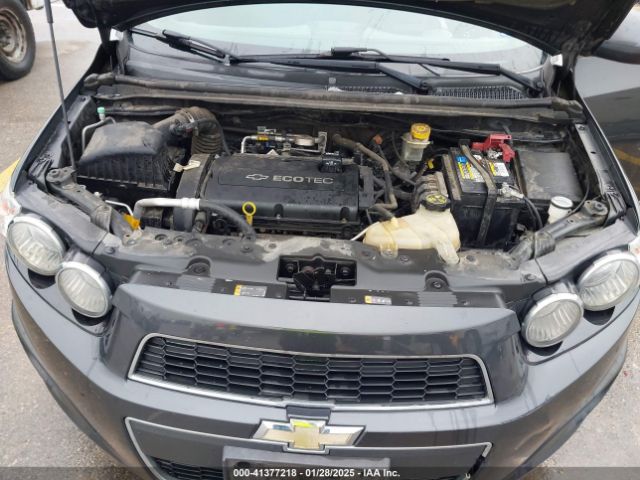 1G1JC5SHXF4151045 Chevrolet Sonic Lt Auto
