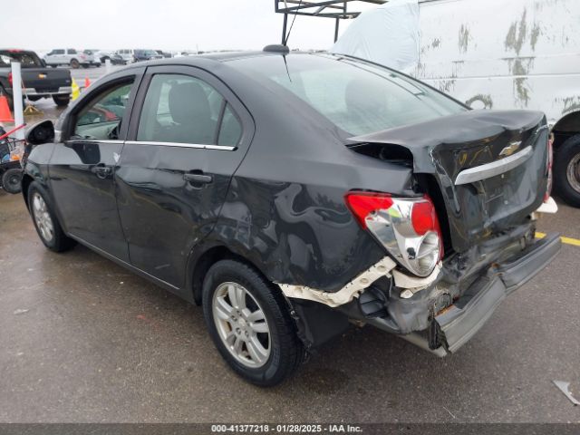 1G1JC5SHXF4151045 Chevrolet Sonic Lt Auto