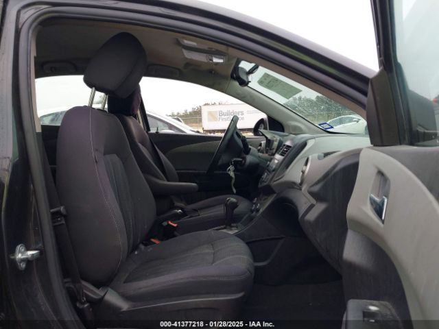 1G1JC5SHXF4151045 Chevrolet Sonic Lt Auto