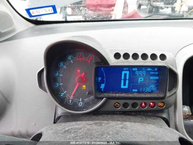 1G1JC5SHXF4151045 Chevrolet Sonic Lt Auto