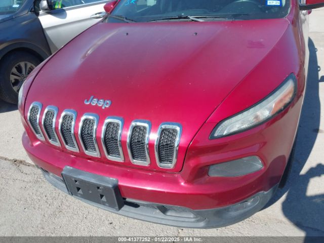 1C4PJLCB5EW268895 Jeep Cherokee Latitude