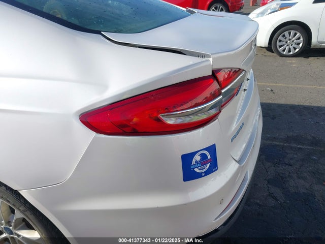 Ford Fusion Hybrid Sel 2019 3FA6P0MU1KR257325 Image 17