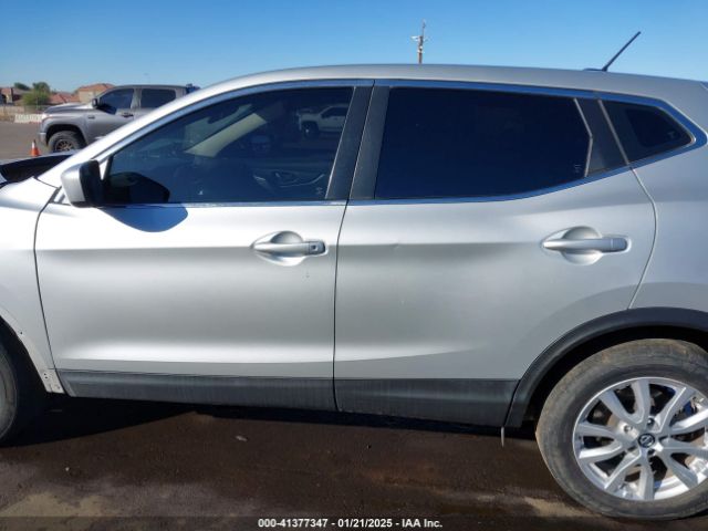 JN1BJ1AV9MW302012 Nissan Rogue Sport S Fwd Xtronic Cvt