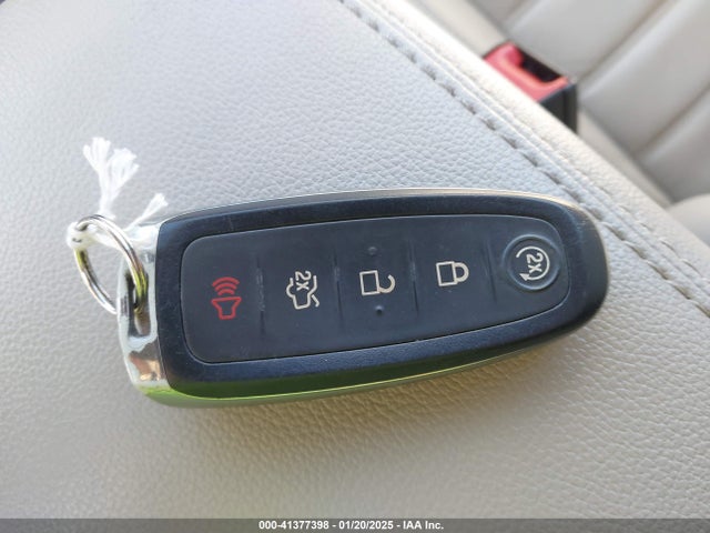 Ford Escape Titanium 2019 1FMCU0J99KUC20386 Image 11
