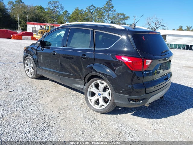 Ford Escape Titanium 2019 1FMCU0J99KUC20386 Image 3