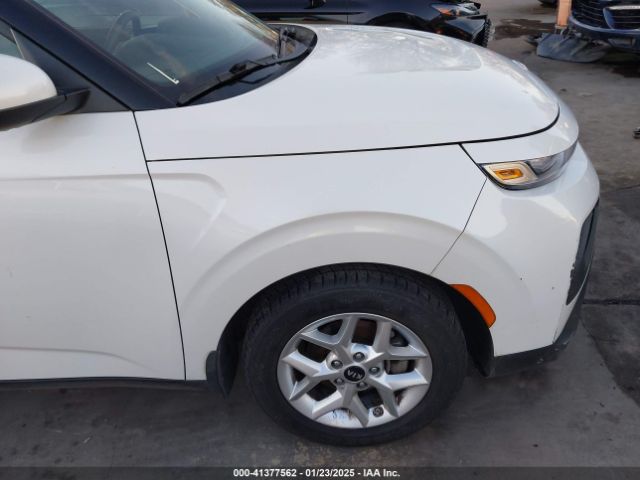 KNDJ23AU7L7733918 KIA SOUL S