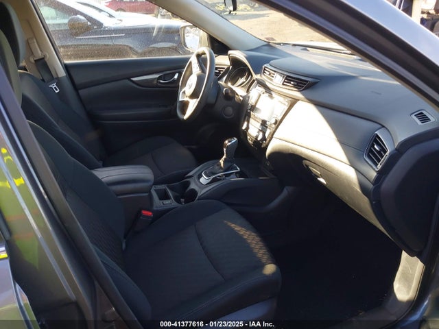 5N1AT2MV1JC850356 Nissan ROGUE SV