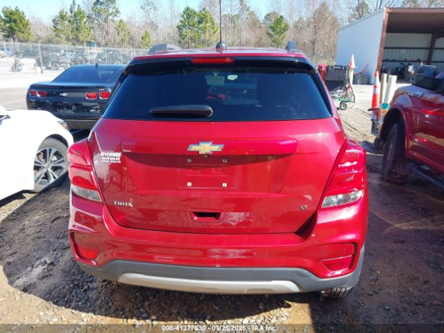 3GNCJLSB2JL375569 Chevrolet Trax Lt