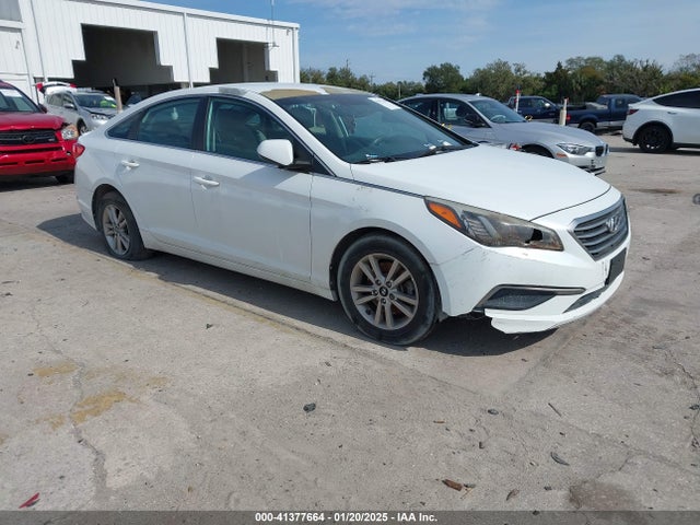 Hyundai SONATA SE 2016 5NPE24AF7GH348045 Image 1