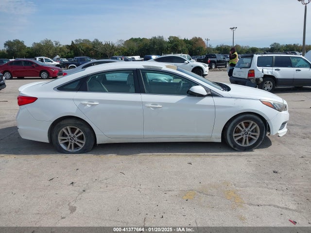 Hyundai SONATA SE 2016 5NPE24AF7GH348045 Image 12