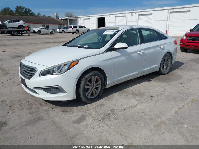 Hyundai SONATA SE 2016 5NPE24AF7GH348045 Image 2
