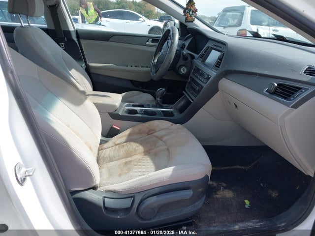 Hyundai SONATA SE 2016 5NPE24AF7GH348045 Image 5