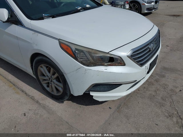 Hyundai SONATA SE 2016 5NPE24AF7GH348045 Image 6