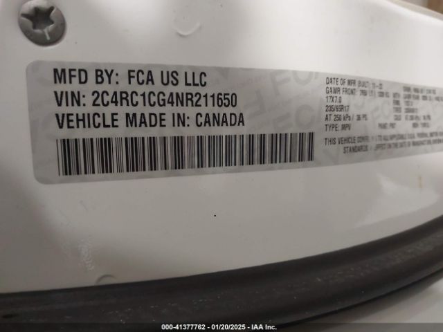 2C4RC1CG4NR211650 Chrysler Voyager Lx