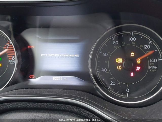 1C4PJMDXXKD113640 Jeep Cherokee Limited 4x4