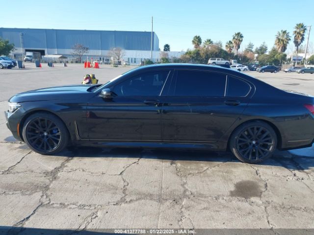 WBA7T2C02NCJ33925 BMW 740 I