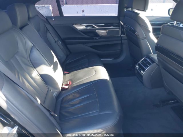 WBA7T2C02NCJ33925 BMW 740 I