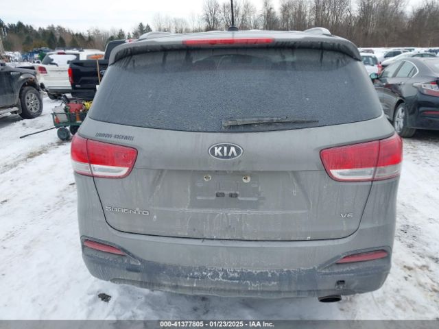 5XYPGDA59HG198675 KIA Sorento 3.3l Lx