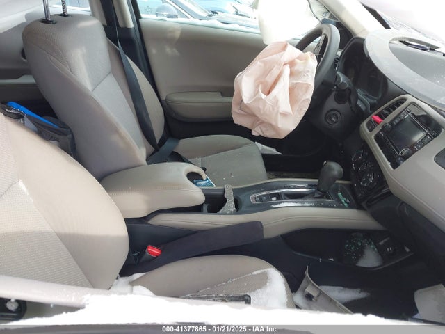 Honda HR-V LX 2016 3CZRU6H32GM749235 Image 5