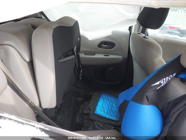 Honda HR-V LX 2016 3CZRU6H32GM749235 Image 8
