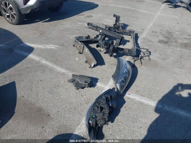 5XYPG4A33KG458915 KIA Sorento 2.4l Lx