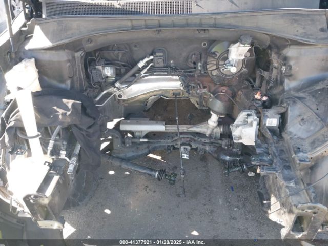 5XYPG4A33KG458915 KIA Sorento 2.4l Lx