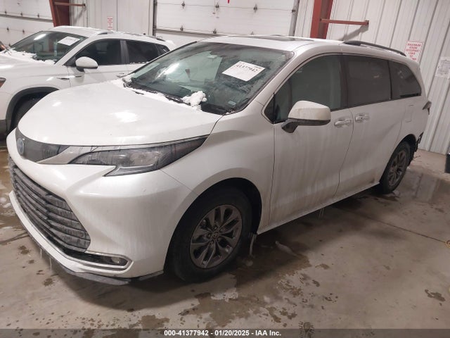 5TDYRKEC7RS209642 Toyota SIENNA XLE