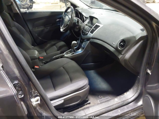 1G1PC5SB1E7338466 Chevrolet Cruze 1lt Auto