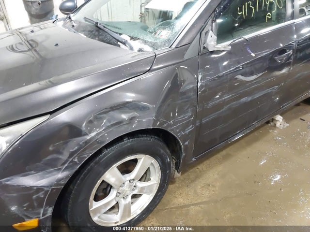 1G1PC5SB1E7338466 Chevrolet Cruze 1lt Auto