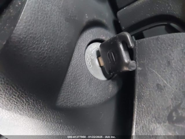 3N1CN7AP0HL809048 Nissan Versa 1.6 S