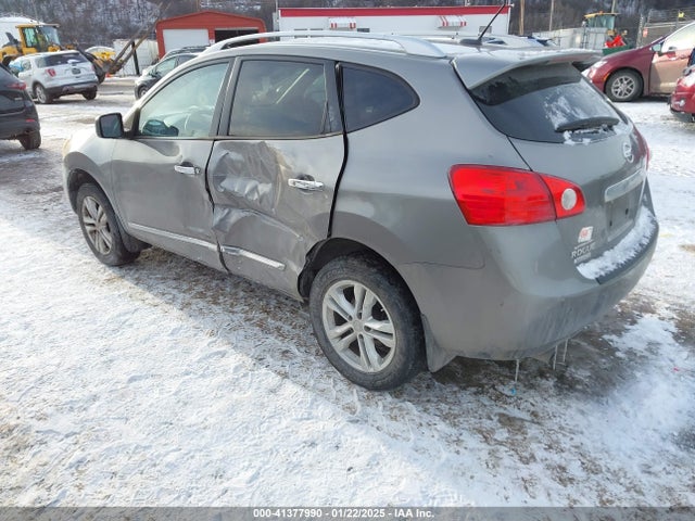 JN8AS5MV6FW762132 Nissan Rogue Select S