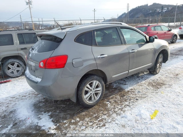 JN8AS5MV6FW762132 Nissan Rogue Select S