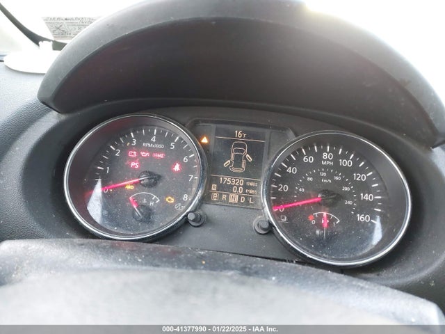 JN8AS5MV6FW762132 Nissan Rogue Select S