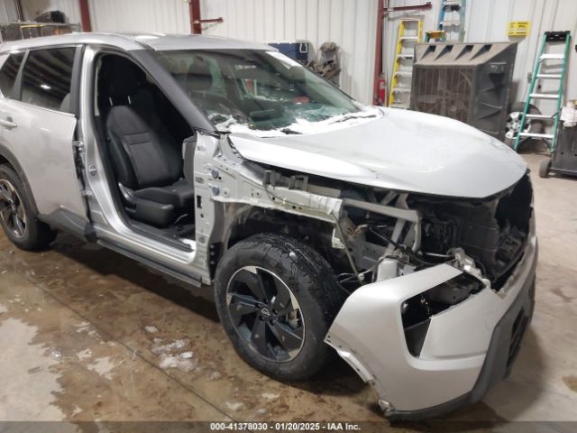 5N1BT3BB8RC706639 Nissan Rogue Sv Intelligent Awd