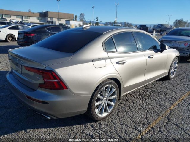 7JR102FK1LG063288 Volvo S60 T5 Momentum