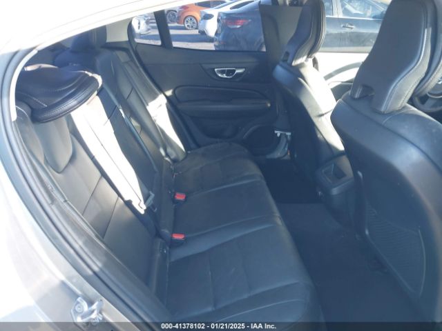 7JR102FK1LG063288 Volvo S60 T5 Momentum