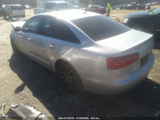 2012 AUDI A6 WAUBGAFC1CN007216 Photo 2