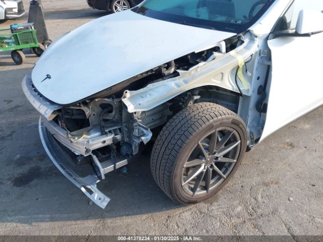 5YJYGAEE8MF158098 Tesla Model Y Long Range Dual Motor All-wheel Drive