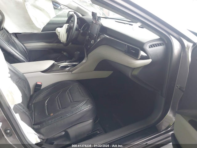 4T1R11AK1NU671585 Toyota CAMRY LE